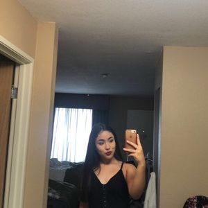 Meet your Posher, Maya